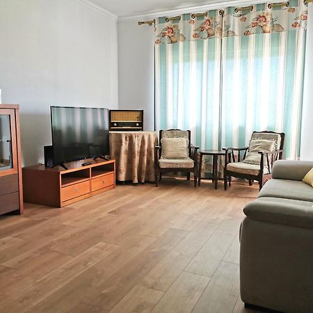 Gustavo'S Place Сінеш Екстер'єр фото