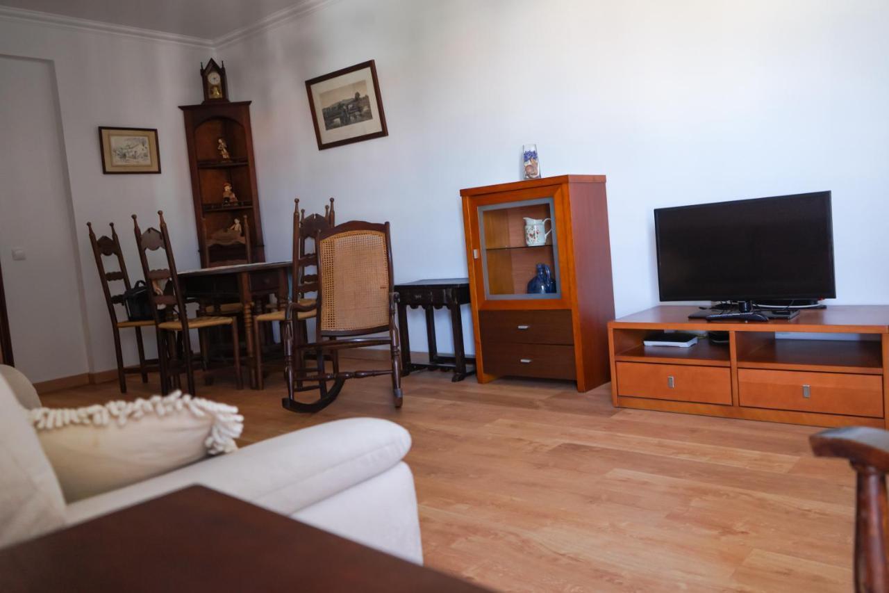 Gustavo'S Place Сінеш Екстер'єр фото